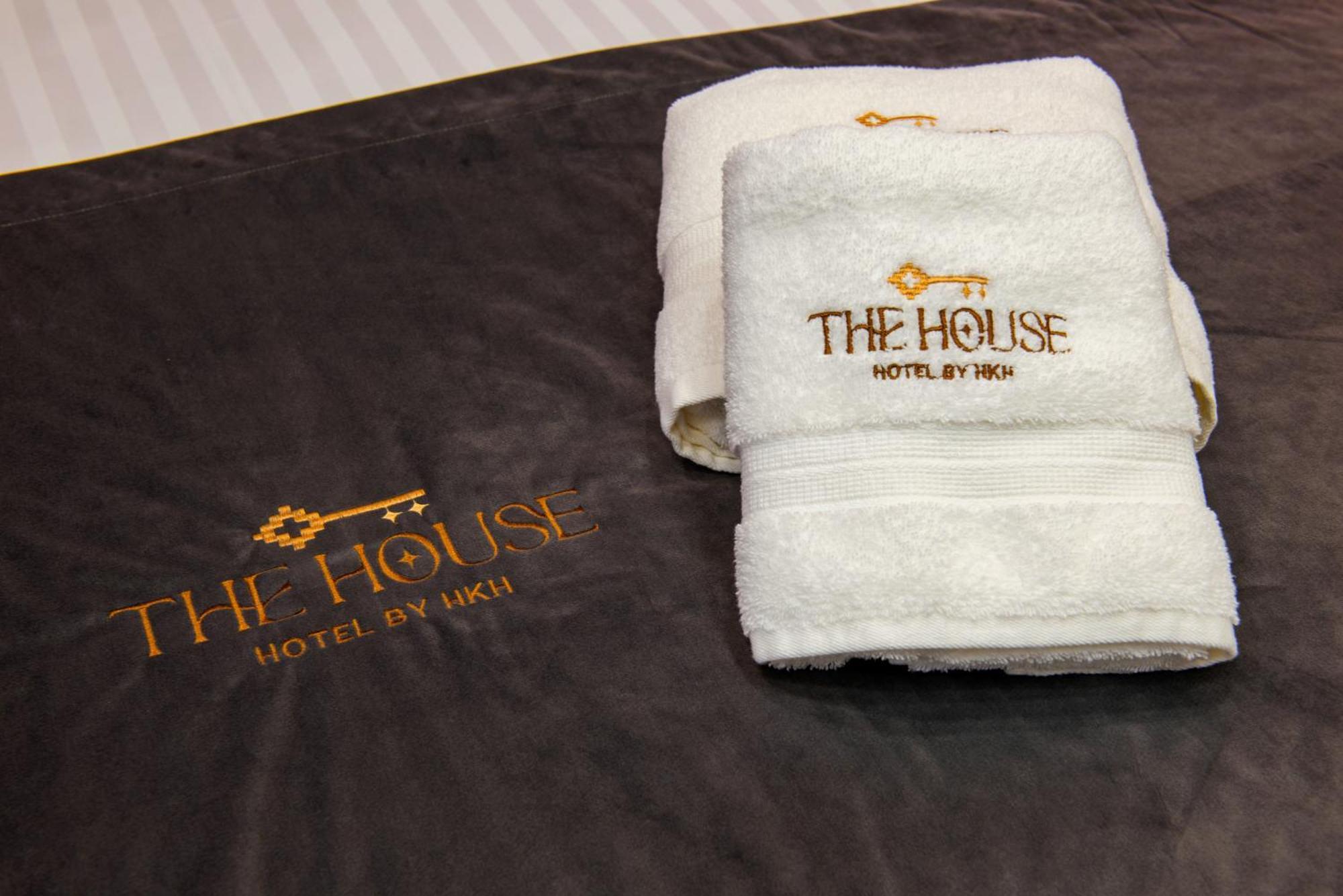The House Hotel 耶烈万 外观 照片