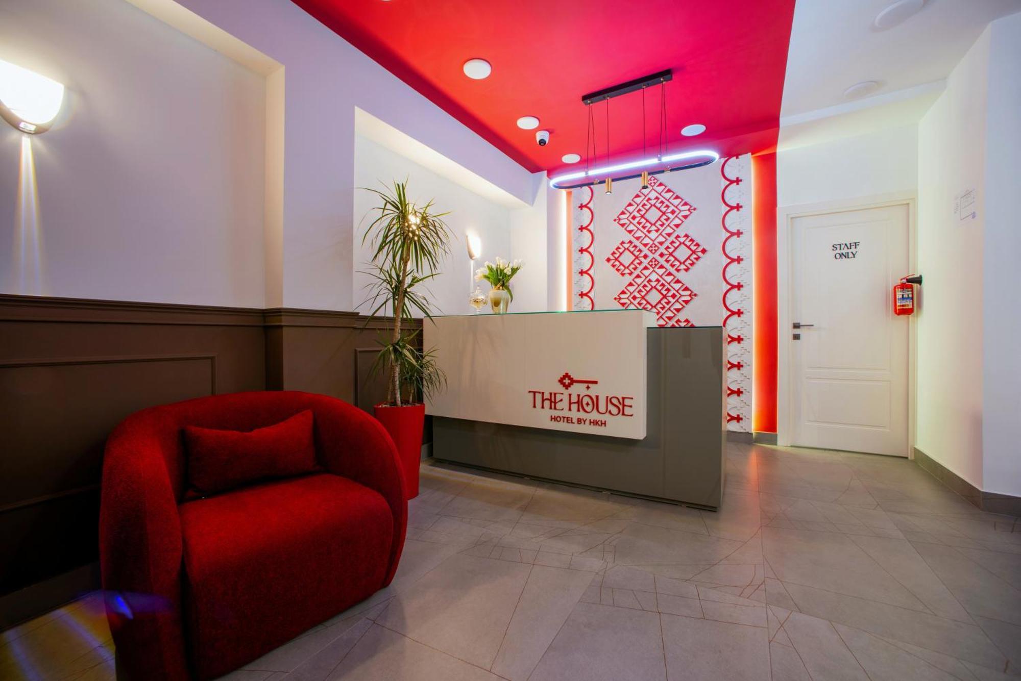 The House Hotel 耶烈万 外观 照片